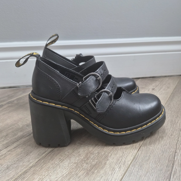 Shoes - Dr. Martens Eviee